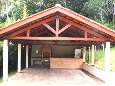 Serra Negra - Jardim Placidolândia - 5.950 m2 de terreno - Belíssima propriedade