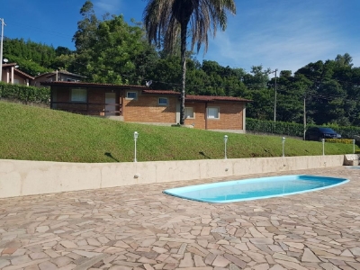 Compre 2 Chalés prontos com jardim privativo por apenas R$ 250 mil - Condomínio Villaggio Di Cápua - Lazer completo - Excelente investimento