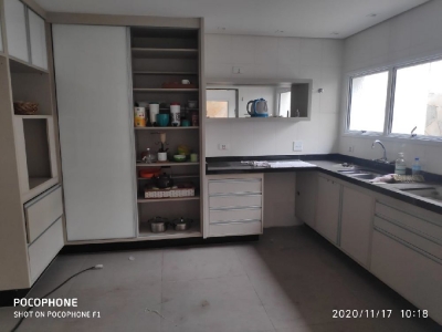 Jardim da Glória - Linda residência junto a Praça - 365 m2 com área gourmet 