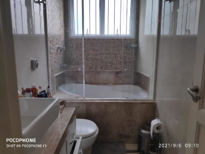 Perdizes - Rua tranquila - Sobrado com 220 m2 - 3 dorms (suíte) - 2 vagas - Quintal com árvores e churrasqueira