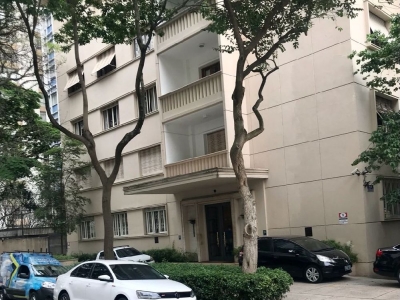 Higienópolis - R. Piaui com R. Rio de Janeiro - Estuda PERMUTA - 3 Dormitórios - R$ 1.650.000