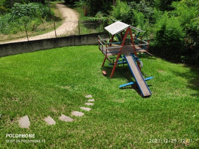 Serra Negra - Locação de Temporada - Chácara com chalés para até 16 pessoas - Piscinas adulto e infantil - Churrasqueira - Próximo a cidade 