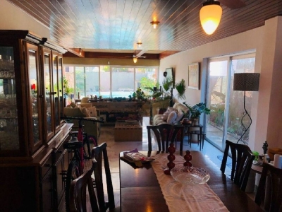 Guarujá - Jardim Virgínia - Praia da Enseada - Casa reformada com 3 suítes + suíte hóspedes - Área gourmet - Piscina - R$ 1.350.000