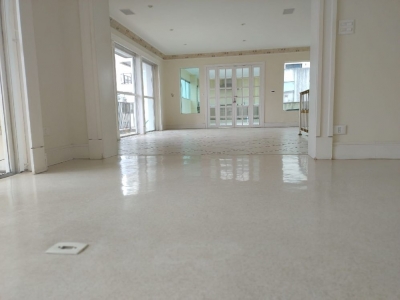 Linda cobertura no Campo Belo - Vista maravilhosa - 377 m2 de área útil - Piscina aquecida - Área gourmet - Lareira - R$ 4.255.000 - Estuda permuta parcial
