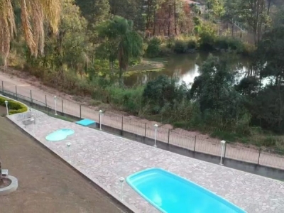 Condomínio Villaggio Di Cápua - Compre 2 Chalés prontos com jardim privativo  por apenas R$ 235 mil - Lazer com piscinas e churrasqueira